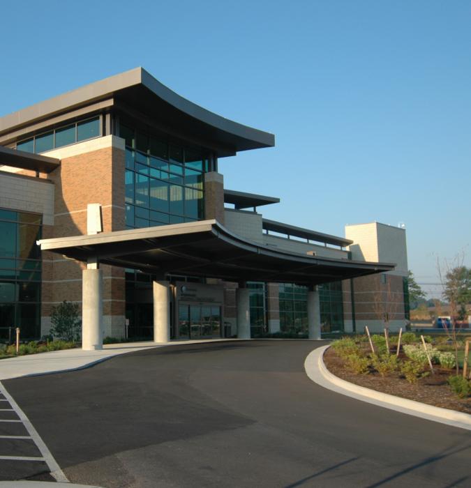 Outside view of Centra Alan B. Pearson Regional Cancer facility