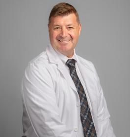 Photo of Peter Betz, MD, CPE